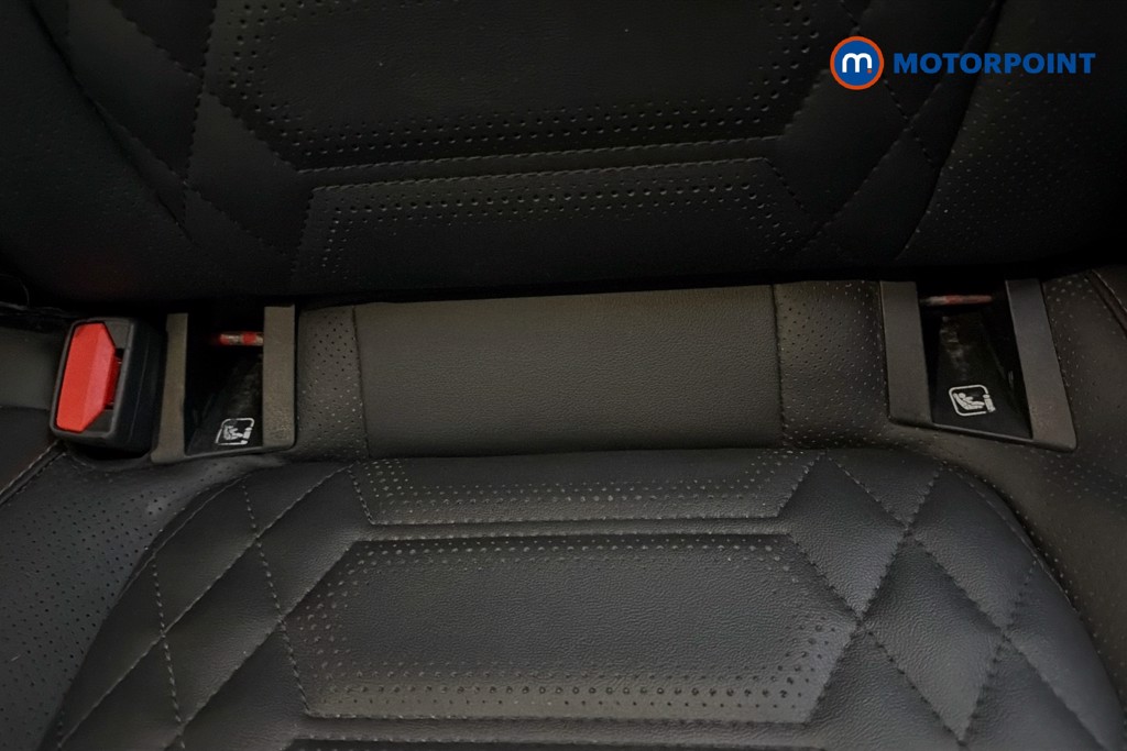 Ford Focus St-Line Vignale Automatic Diesel Hatchback - Stock Number (1629153) - 29th supplementary image