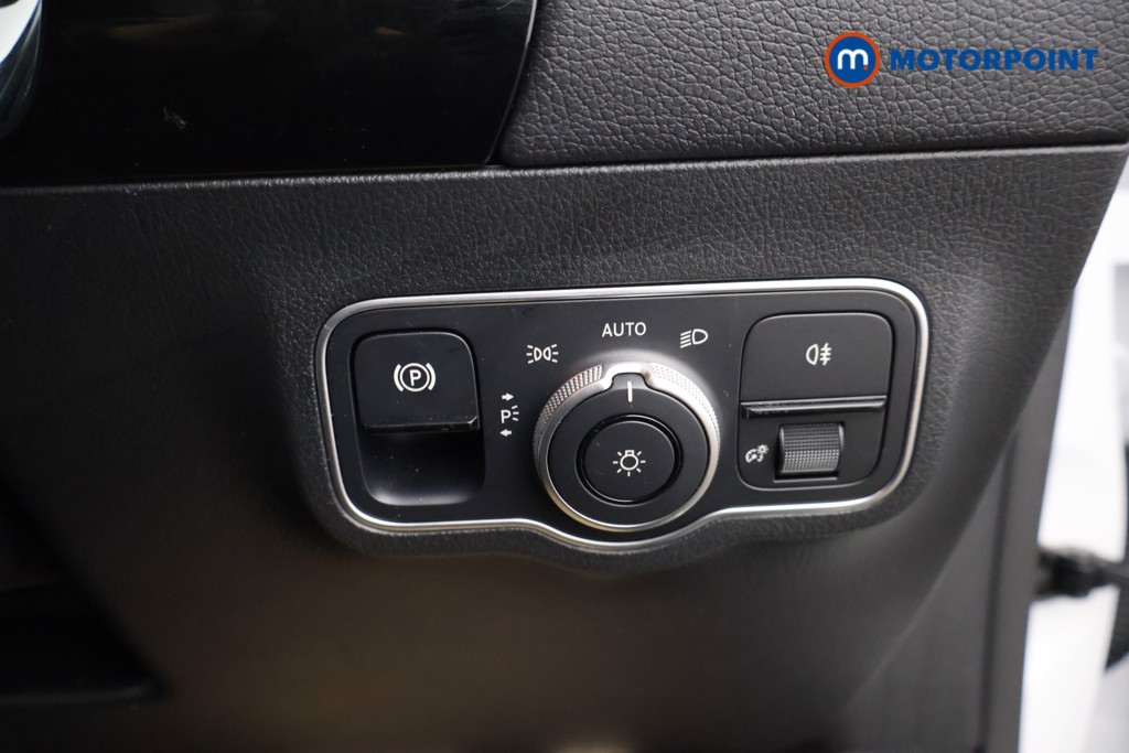 Mercedes-Benz GLA Amg Line Automatic Petrol SUV - Stock Number (1629206) - 12th supplementary image
