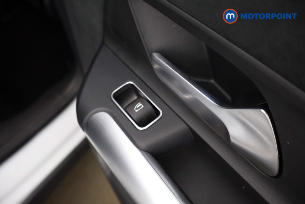 Mercedes-Benz GLA Amg Line Automatic Petrol SUV - Stock Number (1629206) - 27th supplementary image