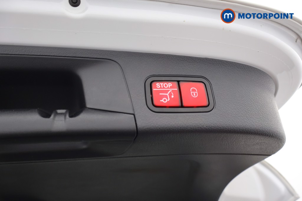 Mercedes-Benz GLA Amg Line Automatic Petrol SUV - Stock Number (1629206) - 29th supplementary image