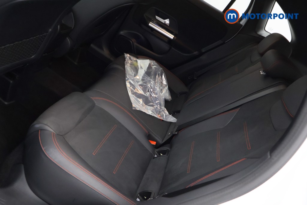Mercedes-Benz GLA Amg Line Automatic Petrol SUV - Stock Number (1629206) - 31st supplementary image