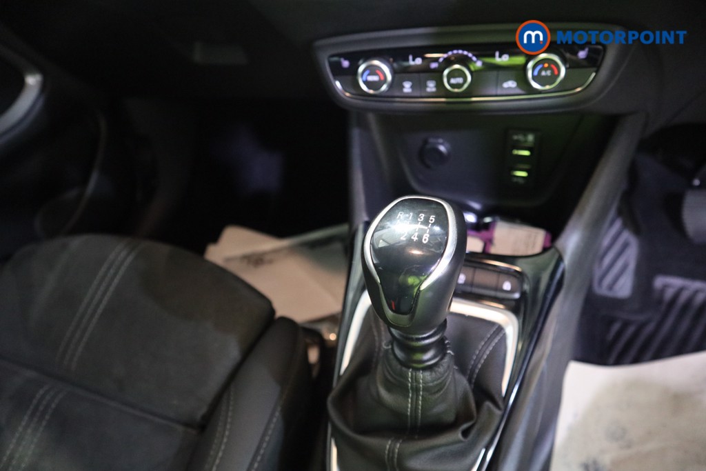 Vauxhall Crossland Ultimate Manual Diesel SUV - Stock Number (1629451) - 10th supplementary image