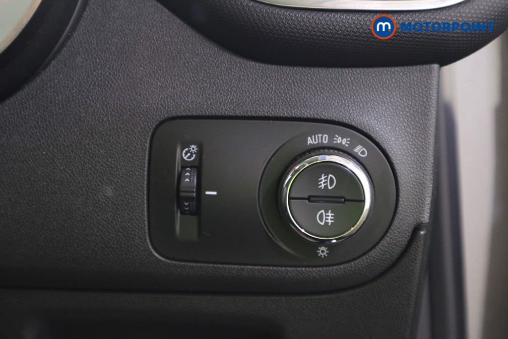 Vauxhall Crossland Ultimate Manual Diesel SUV - Stock Number (1629451) - 11th supplementary image