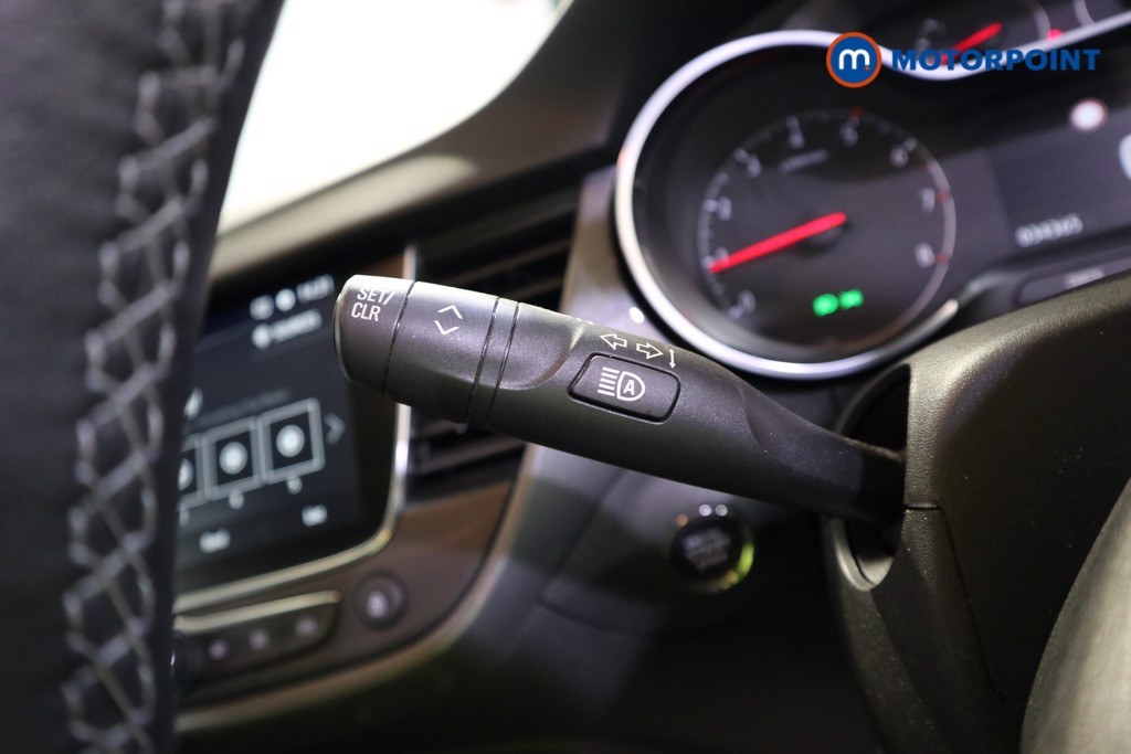 Vauxhall Crossland Ultimate Manual Diesel SUV - Stock Number (1629451) - 12th supplementary image