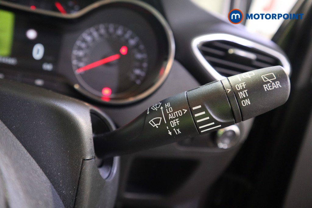 Vauxhall Crossland Ultimate Manual Diesel SUV - Stock Number (1629451) - 14th supplementary image