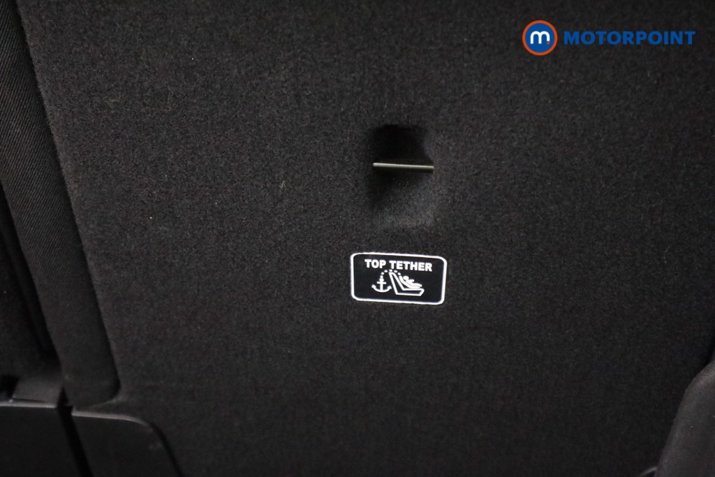 Vauxhall Crossland Ultimate Manual Diesel SUV - Stock Number (1629451) - 21st supplementary image