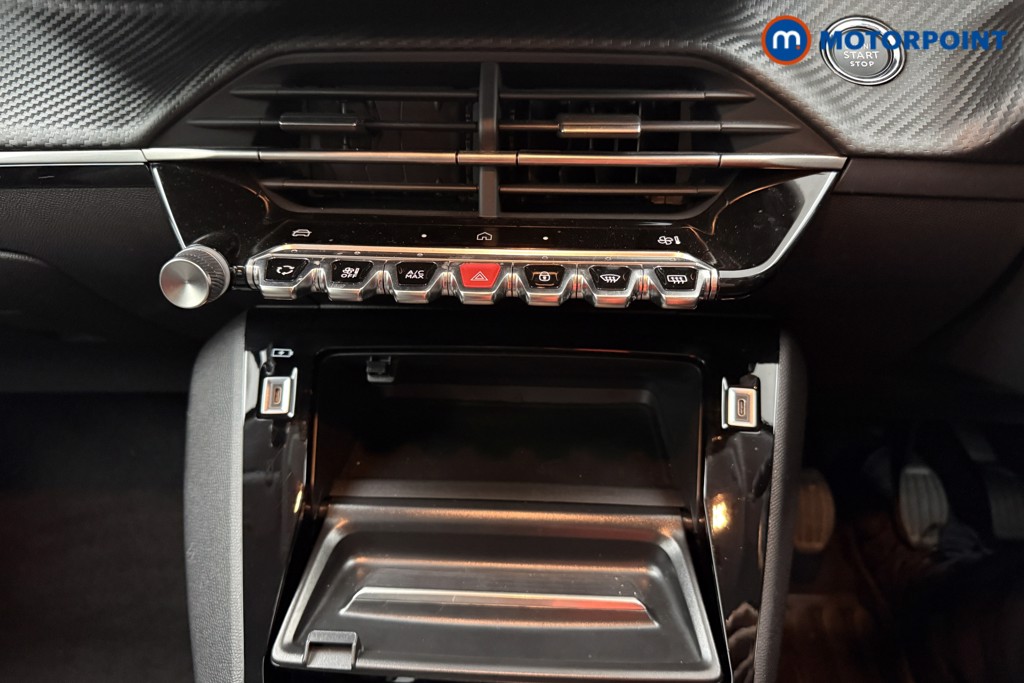 Peugeot 208 Allure Manual Petrol Hatchback - Stock Number (1630146) - 11th supplementary image