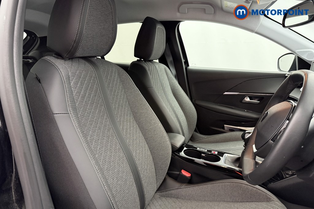 Peugeot 208 Allure Manual Petrol Hatchback - Stock Number (1630146) - 14th supplementary image