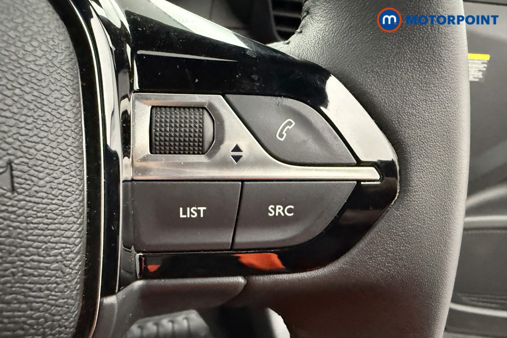 Peugeot 2008 Allure Manual Petrol SUV - Stock Number (1630174) - 4th supplementary image