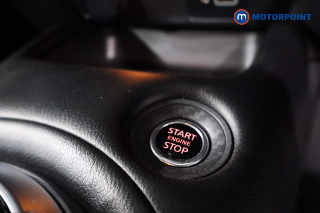 Nissan Juke N-Connecta Automatic Petrol SUV - Stock Number (1630182) - 22nd supplementary image