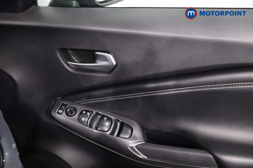 Nissan Juke N-Connecta Automatic Petrol SUV - Stock Number (1630182) - 26th supplementary image