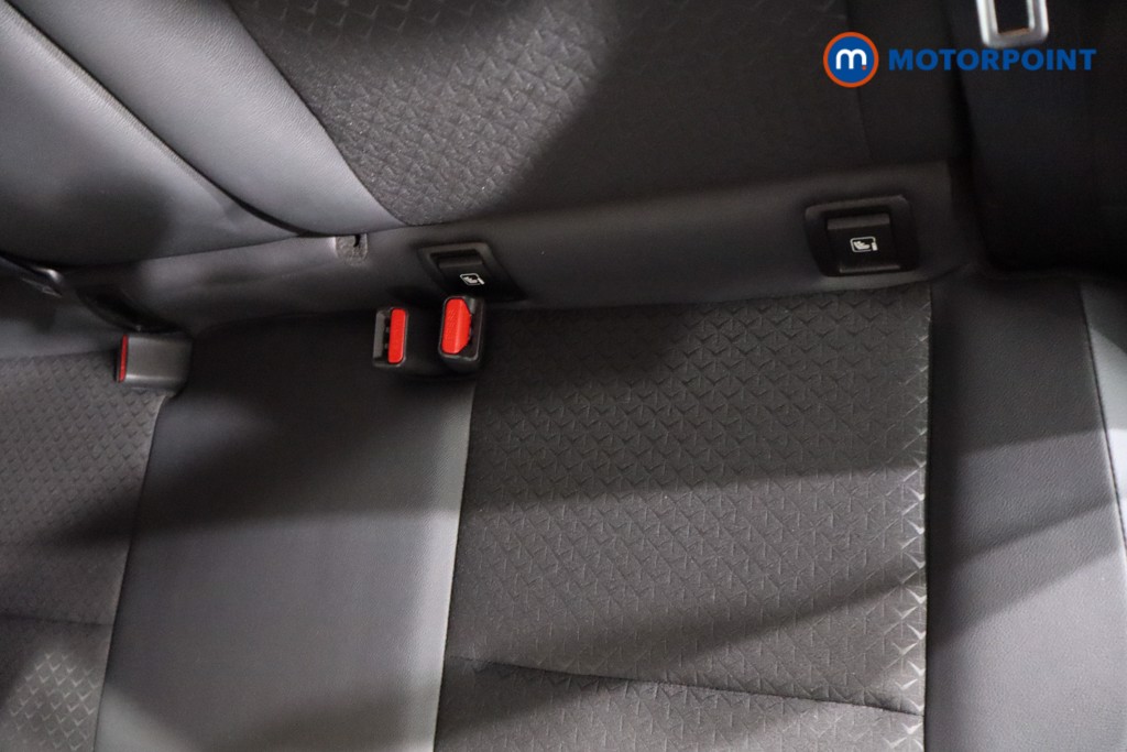 Nissan Juke N-Connecta Automatic Petrol SUV - Stock Number (1630182) - 28th supplementary image