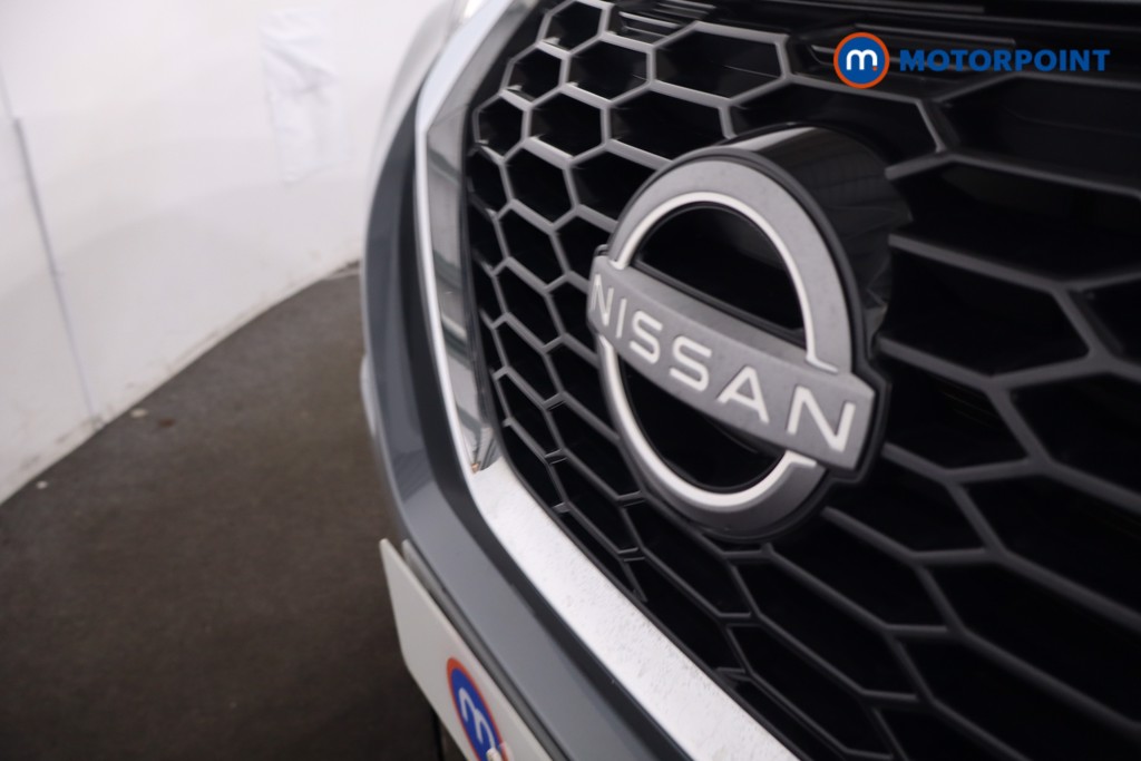 Nissan Juke N-Connecta Automatic Petrol SUV - Stock Number (1630182) - 31st supplementary image