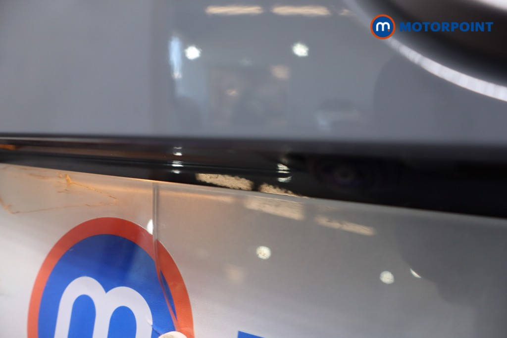 Nissan Juke N-Connecta Automatic Petrol SUV - Stock Number (1630182) - 38th supplementary image