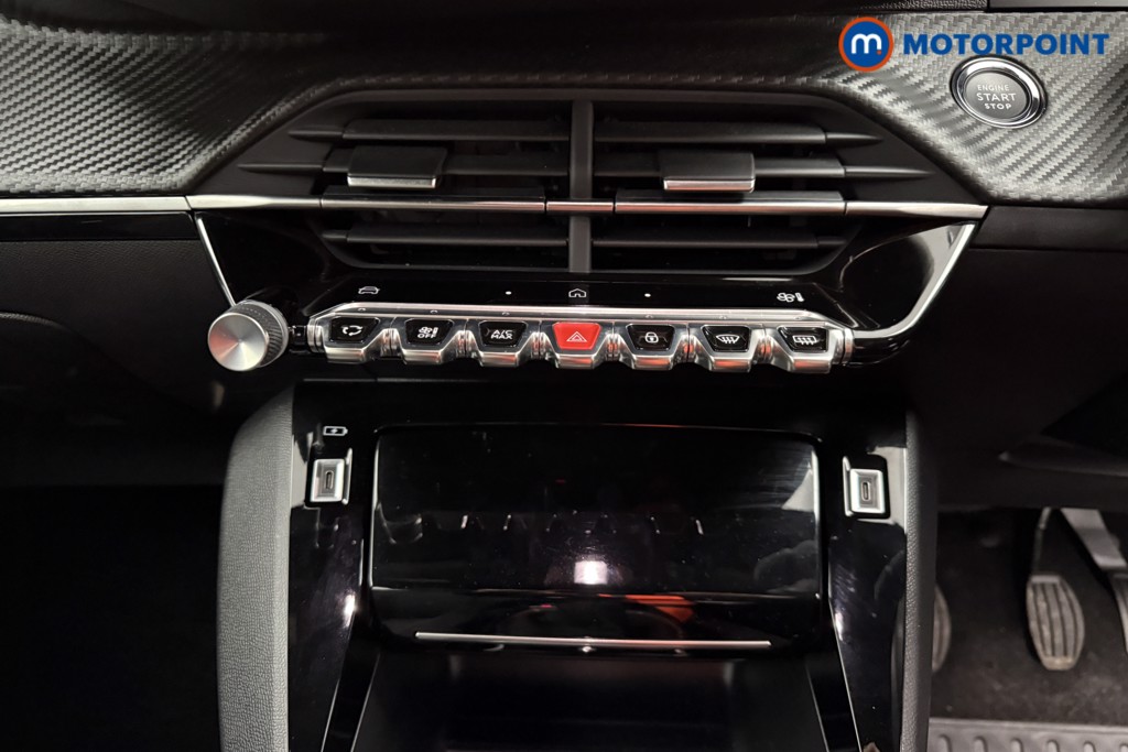 Peugeot 2008 Allure Manual Petrol SUV - Stock Number (1630217) - 10th supplementary image