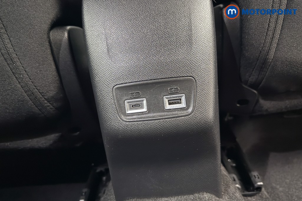 Peugeot 2008 Allure Manual Petrol SUV - Stock Number (1630217) - 18th supplementary image