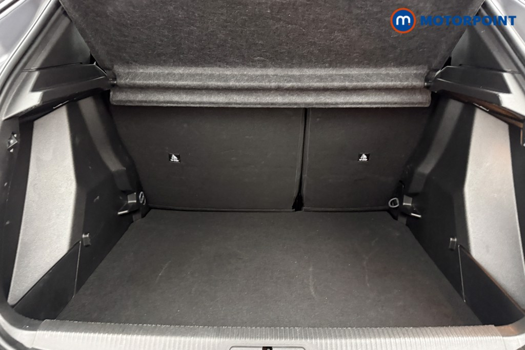 Peugeot 2008 Allure Manual Petrol SUV - Stock Number (1630217) - 20th supplementary image