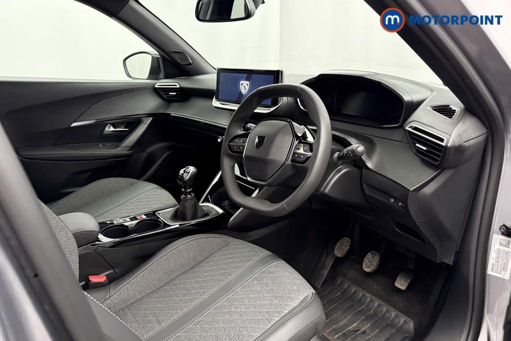 Peugeot 2008 Allure Manual Petrol SUV - Stock Number (1630217) - 1st supplementary image