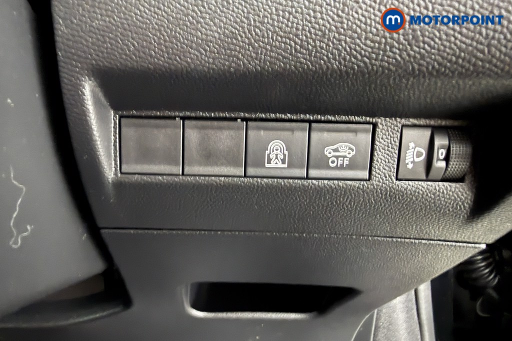 Peugeot 208 Allure Manual Petrol Hatchback - Stock Number (1630235) - 5th supplementary image