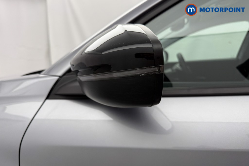 Peugeot 208 Allure Manual Petrol Hatchback - Stock Number (1630241) - 21st supplementary image
