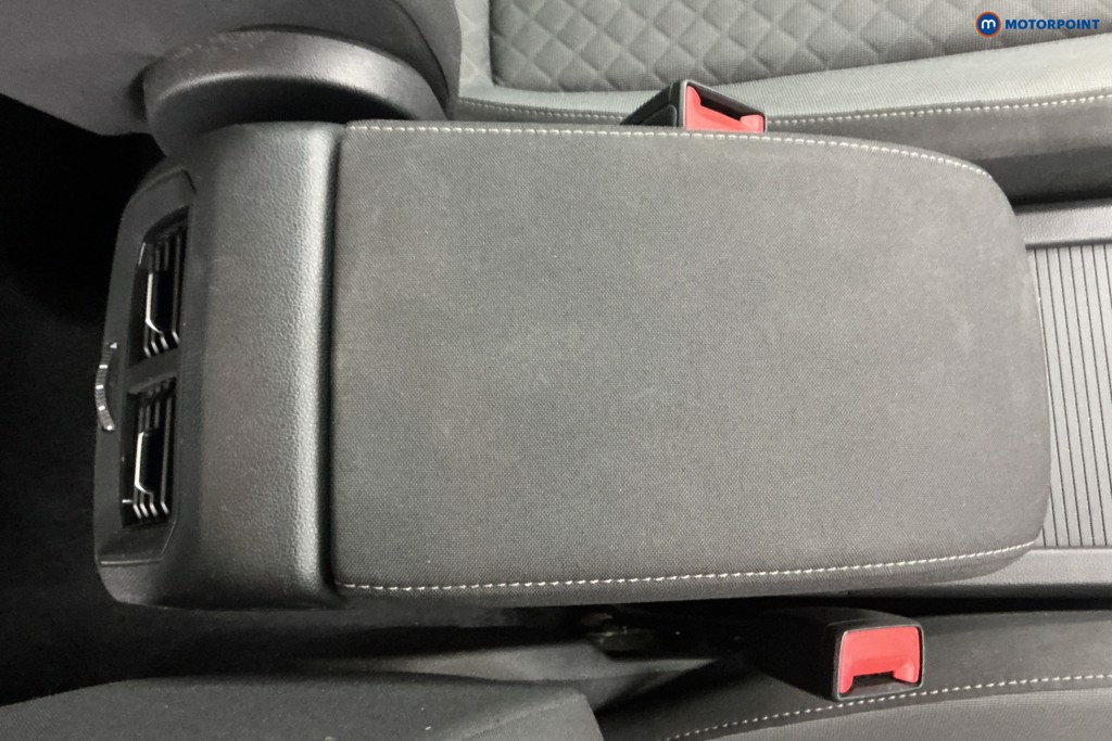 Volkswagen Tiguan Se Nav Automatic Diesel SUV - Stock Number (1630345) - 17th supplementary image