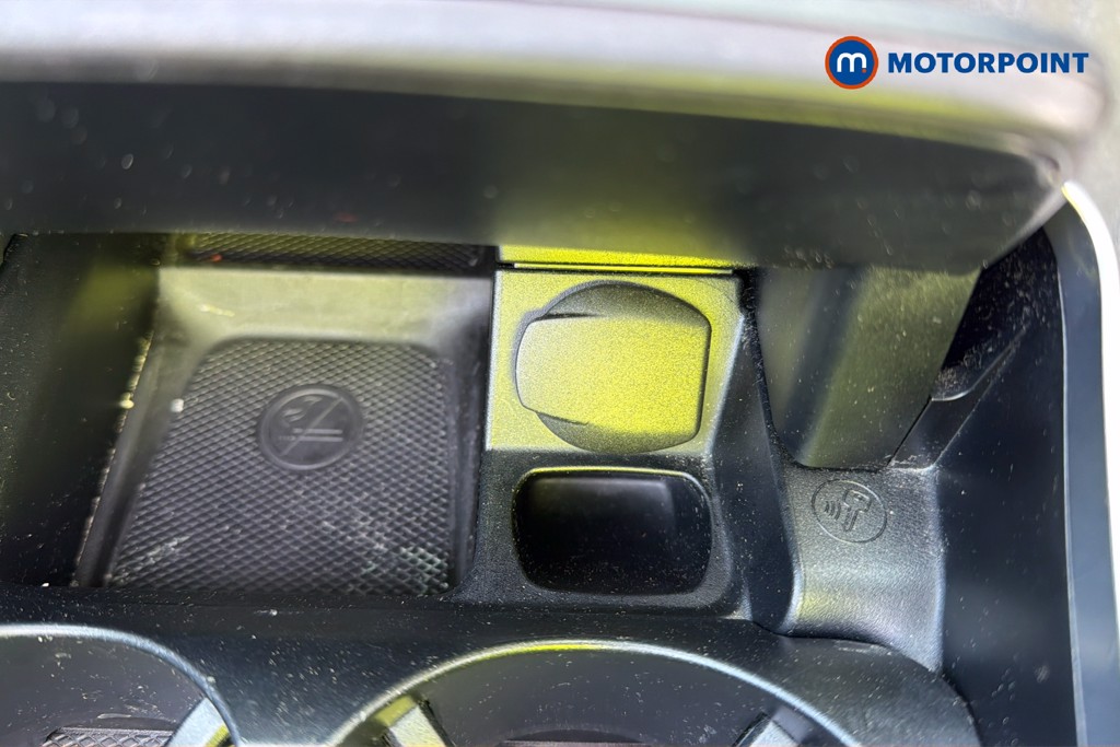 Mercedes-Benz E Class Amg Line Automatic Diesel Convertible - Stock Number (1630441) - 17th supplementary image