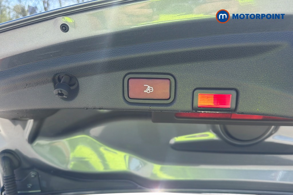 Mercedes-Benz E Class Amg Line Automatic Diesel Convertible - Stock Number (1630441) - 35th supplementary image