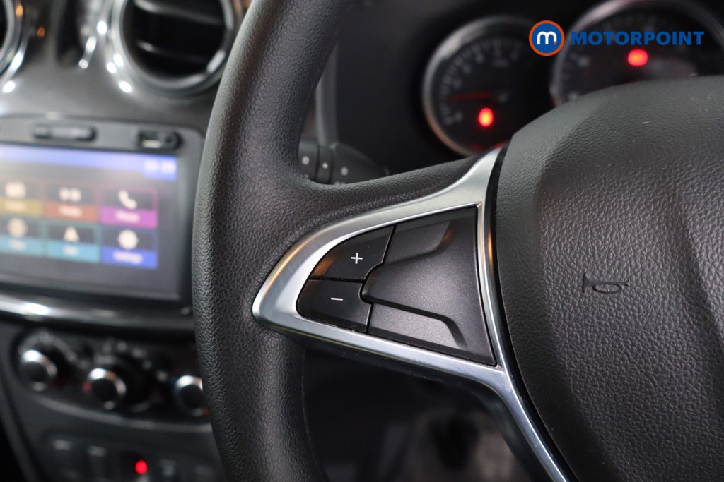 Dacia Sandero Comfort Manual Petrol Hatchback - Stock Number (1631010) - 7th supplementary image