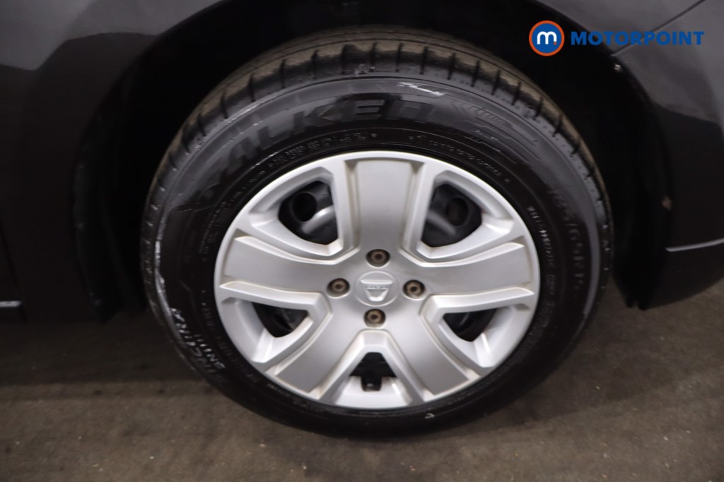 Dacia Sandero Comfort Manual Petrol Hatchback - Stock Number (1631010) - 10th supplementary image