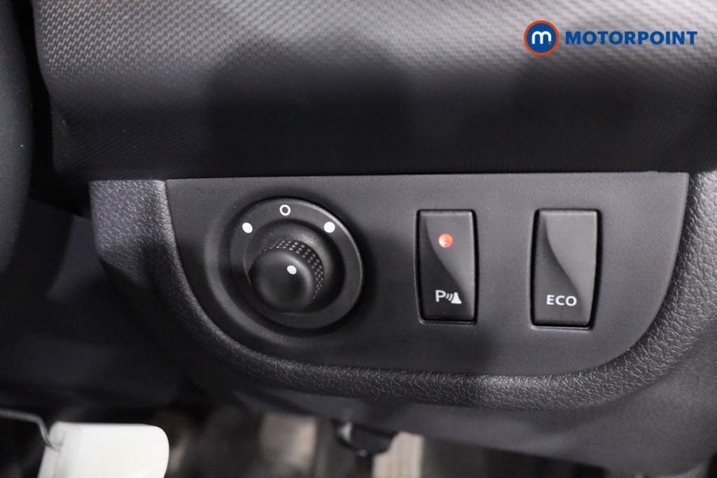 Dacia Sandero Comfort Manual Petrol Hatchback - Stock Number (1631010) - 17th supplementary image