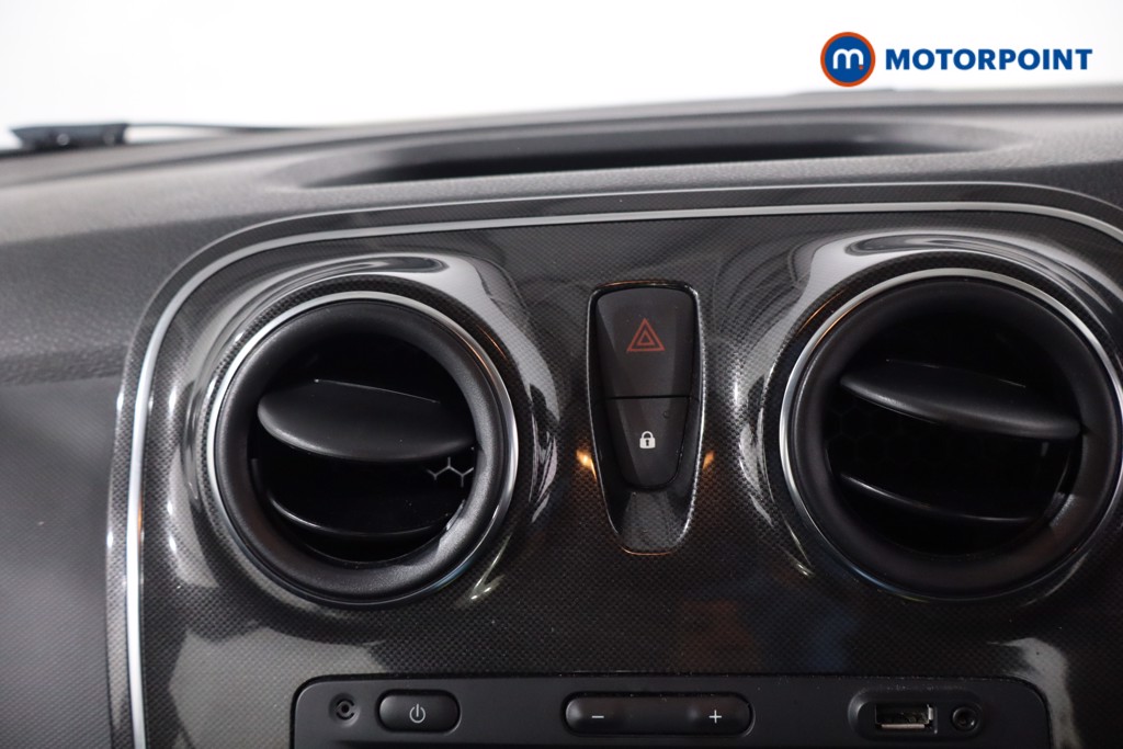 Dacia Sandero Comfort Manual Petrol Hatchback - Stock Number (1631010) - 18th supplementary image