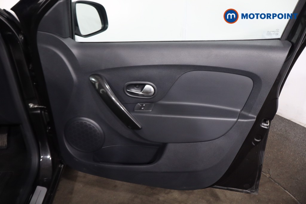 Dacia Sandero Comfort Manual Petrol Hatchback - Stock Number (1631010) - 24th supplementary image
