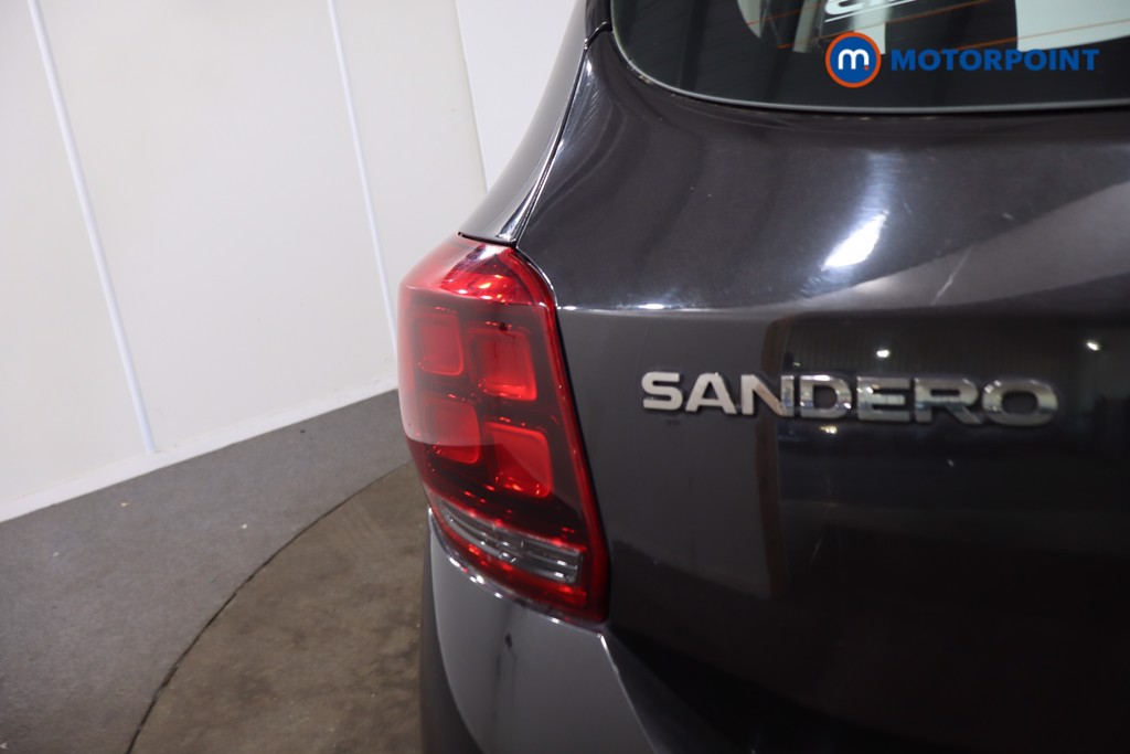 Dacia Sandero Comfort Manual Petrol Hatchback - Stock Number (1631010) - 34th supplementary image