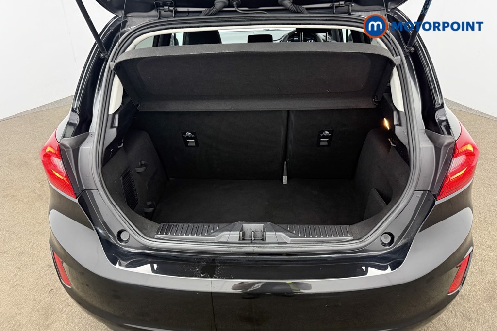 Ford Fiesta Titanium Manual Petrol Hatchback - Stock Number (1631011) - 5th supplementary image