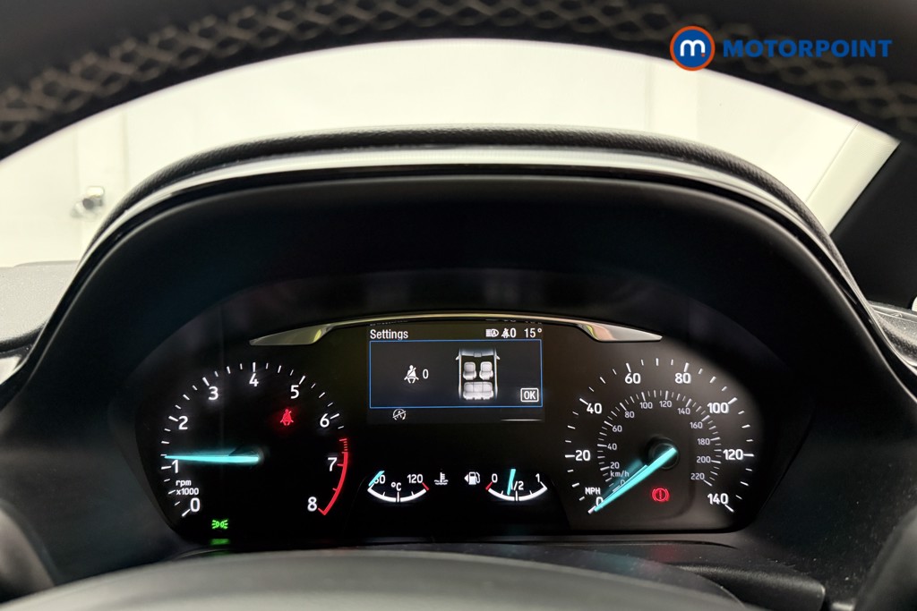 Ford Fiesta Titanium Manual Petrol Hatchback - Stock Number (1631011) - 9th supplementary image