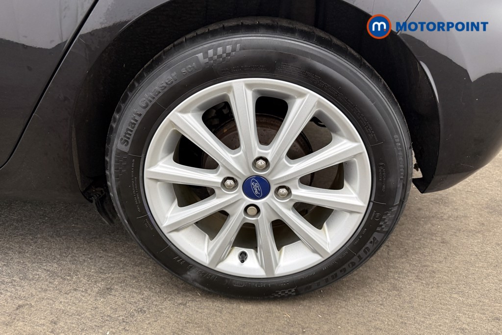 Ford Fiesta Titanium Manual Petrol Hatchback - Stock Number (1631011) - 23rd supplementary image