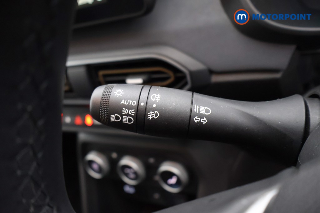Dacia Jogger Extreme Automatic Petrol-Electric Hybrid People Carrier - Stock Number (1631205) - 10th supplementary image
