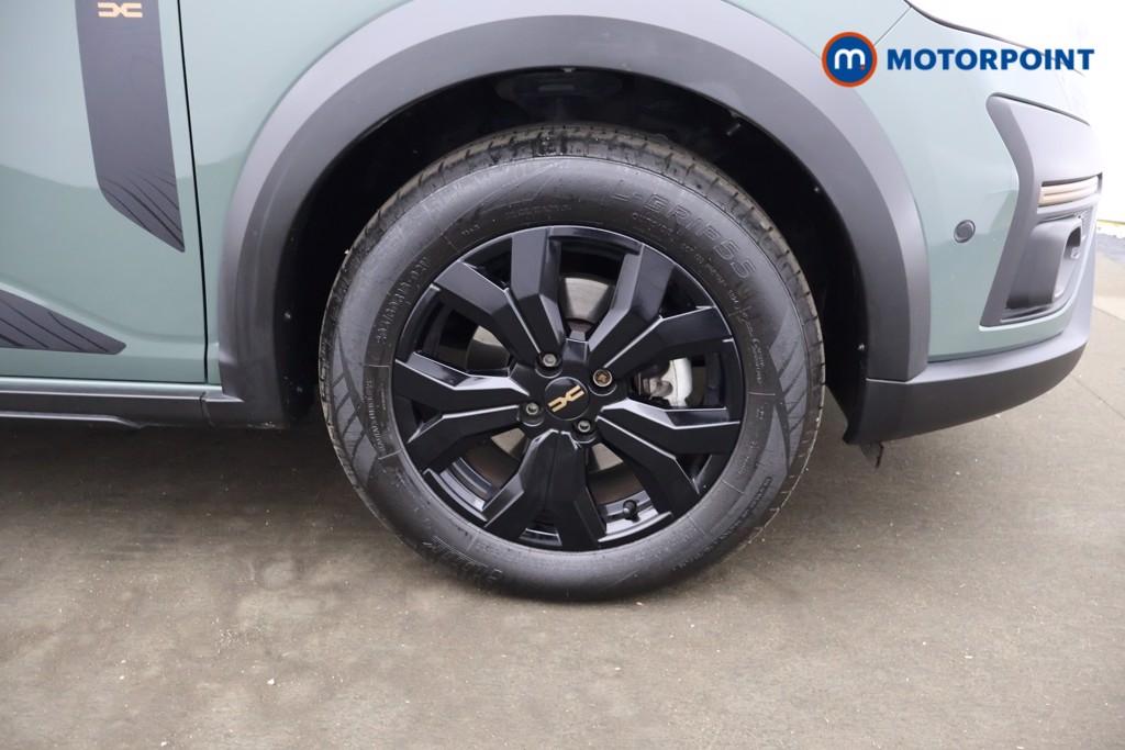 Dacia Jogger Extreme Automatic Petrol-Electric Hybrid People Carrier - Stock Number (1631205) - 1st supplementary image