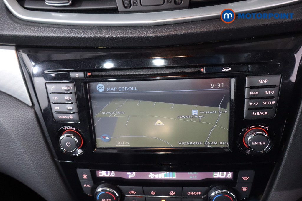 Nissan Qashqai Tekna Manual Diesel SUV - Stock Number (1631294) - 2nd supplementary image