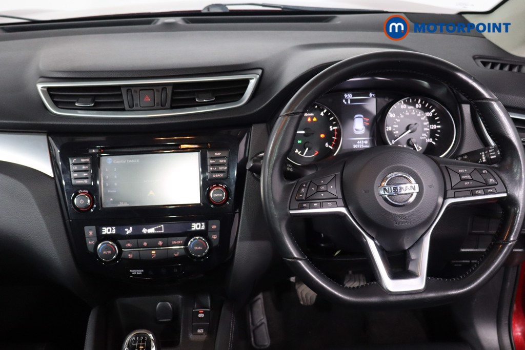 Nissan Qashqai Tekna Manual Diesel SUV - Stock Number (1631294) - 3rd supplementary image