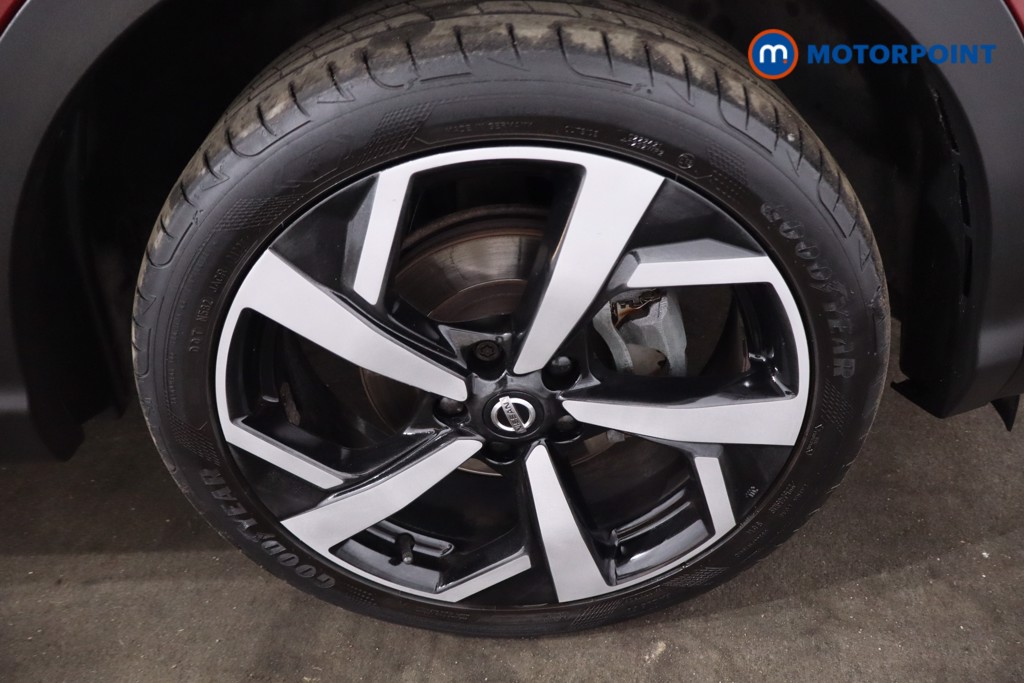 Nissan Qashqai Tekna Manual Diesel SUV - Stock Number (1631294) - 10th supplementary image