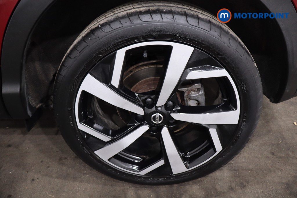 Nissan Qashqai Tekna Manual Diesel SUV - Stock Number (1631294) - 12th supplementary image