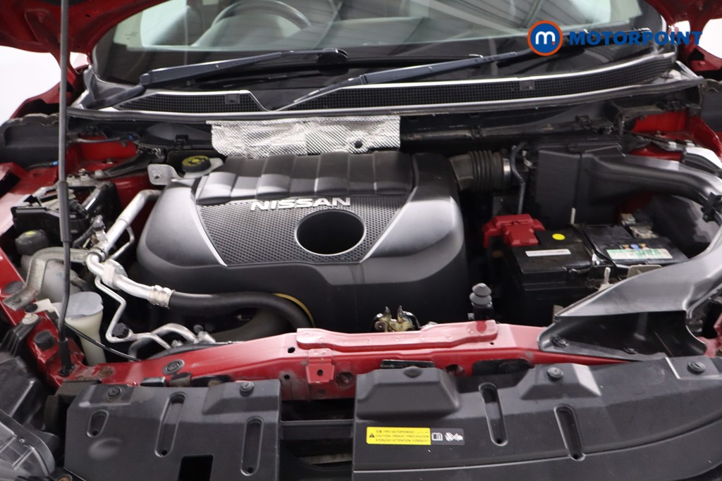 Nissan Qashqai Tekna Manual Diesel SUV - Stock Number (1631294) - 33rd supplementary image