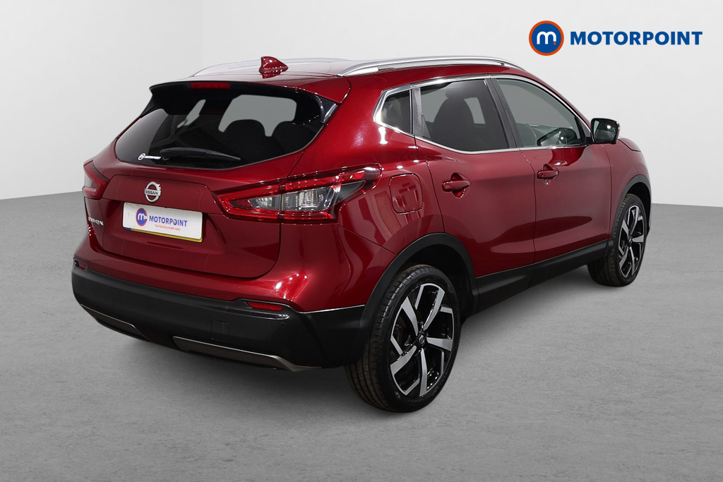 Nissan Qashqai Tekna Manual Diesel SUV - Stock Number (1631294) - Drivers side rear corner