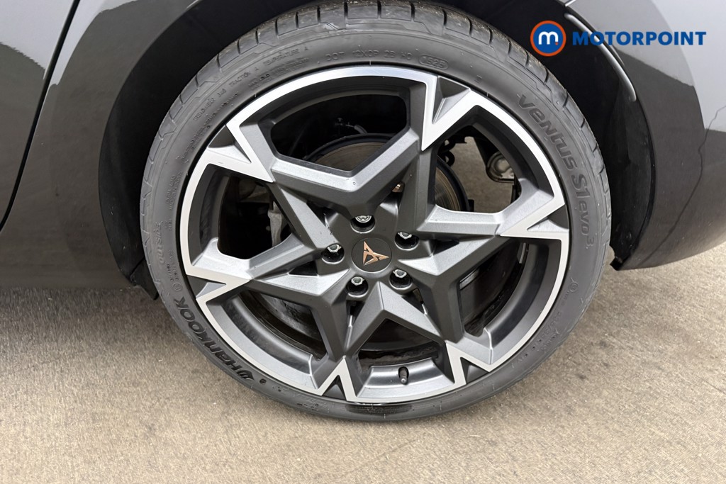 Cupra Leon V2 Manual Petrol Hatchback - Stock Number (1631979) - 24th supplementary image