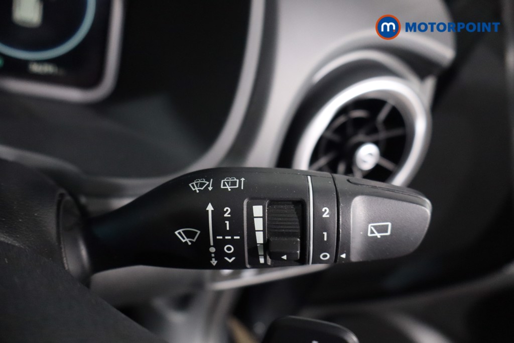 Hyundai Kona Se Connect Automatic Petrol-Electric Hybrid SUV - Stock Number (1632054) - 15th supplementary image