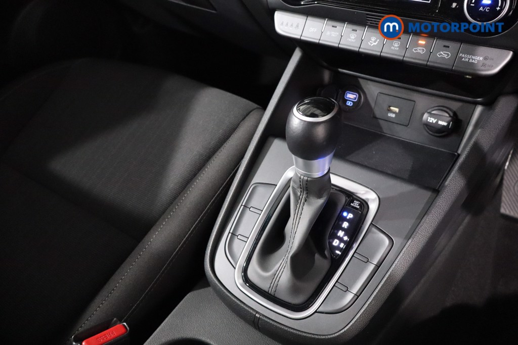 Hyundai Kona Se Connect Automatic Petrol-Electric Hybrid SUV - Stock Number (1632054) - 20th supplementary image