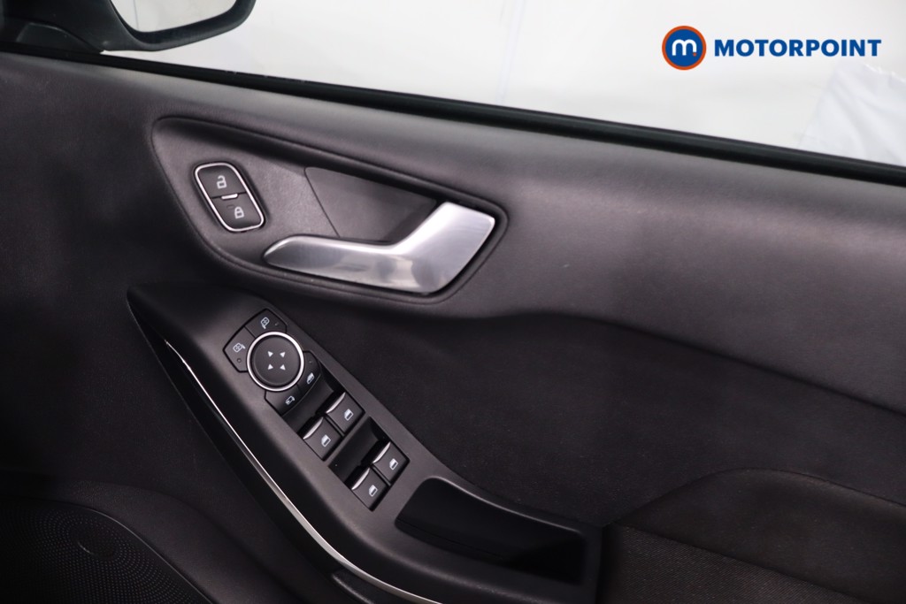 Ford Fiesta St-Line Edition Manual Petrol Hatchback - Stock Number (1632254) - 25th supplementary image