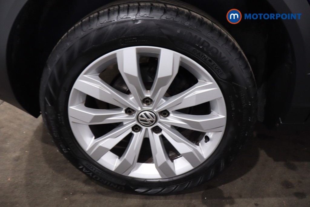 Volkswagen T-Roc SE Manual Petrol SUV - Stock Number (1632418) - 9th supplementary image