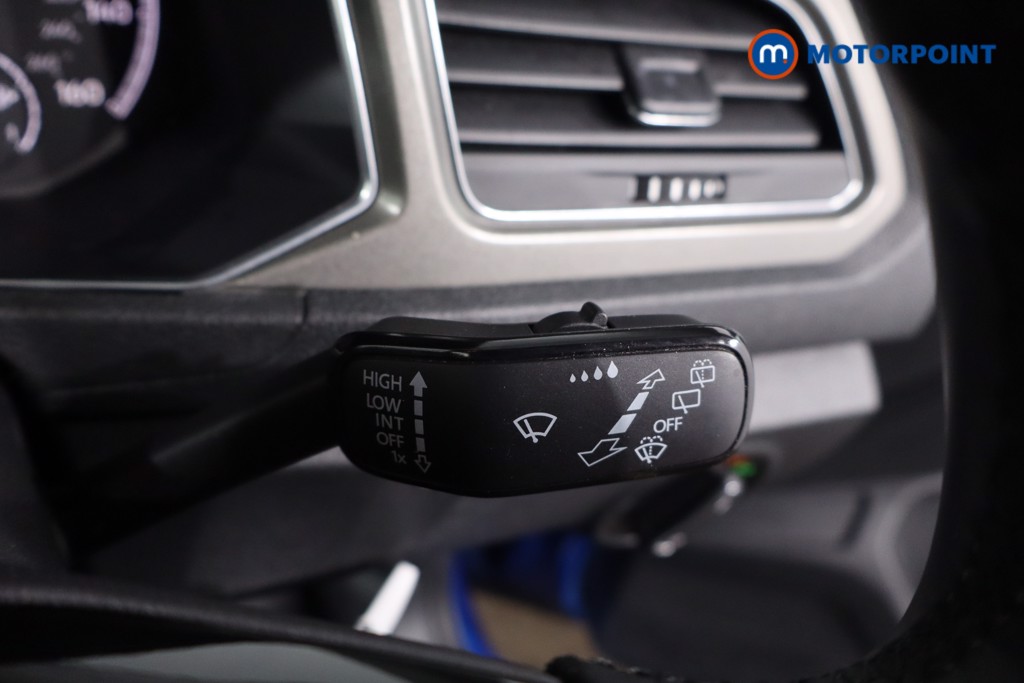 Volkswagen T-Roc SE Manual Petrol SUV - Stock Number (1632418) - 15th supplementary image
